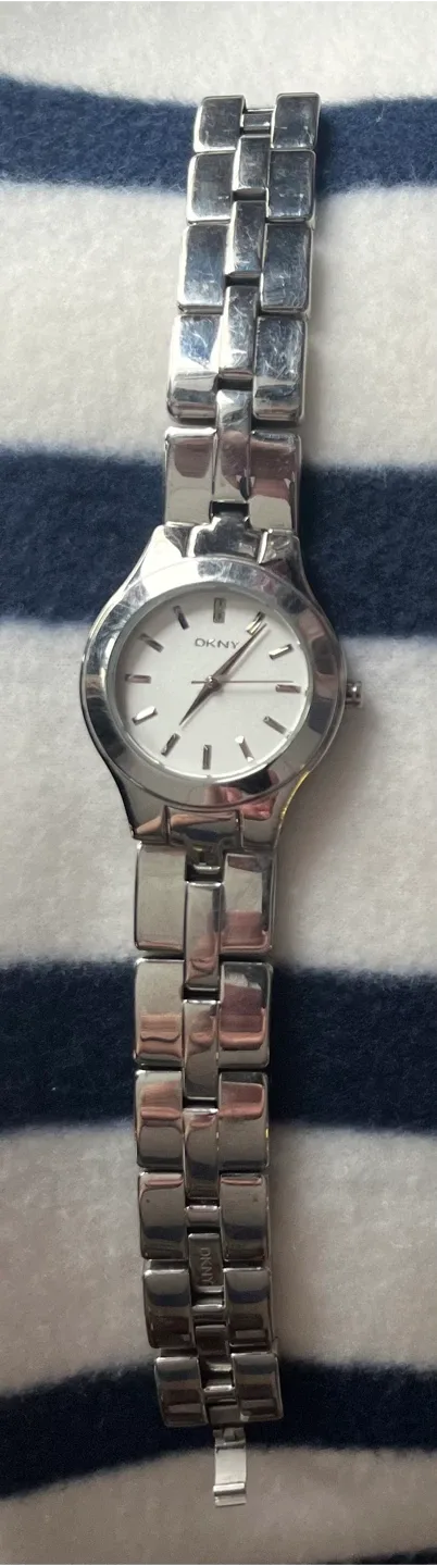 #Cleanout - DKNY Women's Silver Watch image indicator(4)