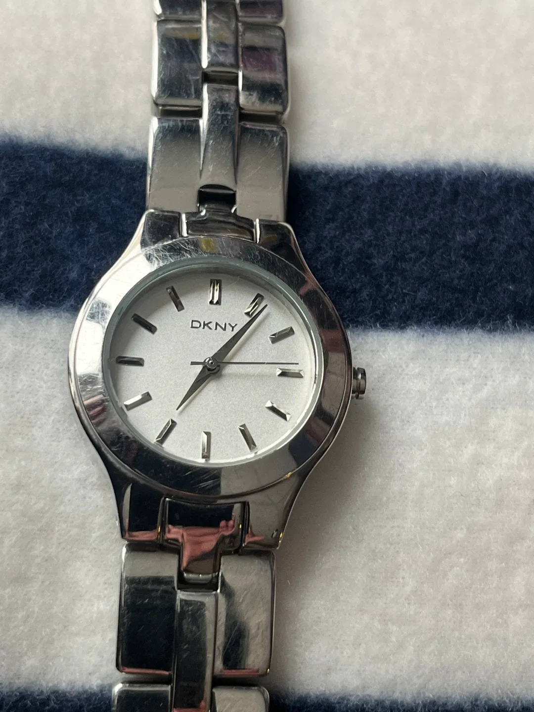 #Cleanout - DKNY Women's Silver Watch image indicator(3)