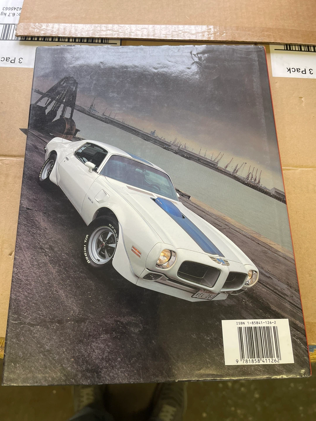 Encyclopedia of American Cars by David Vivian - photo 2