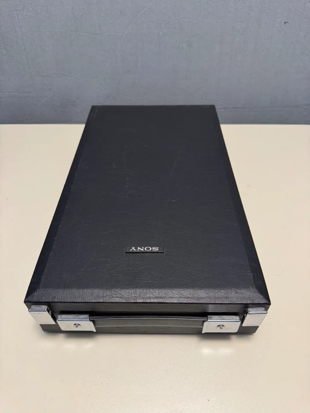 Sony MX-650 6-Channel Stereo Microphone Mixer image indicator(6)