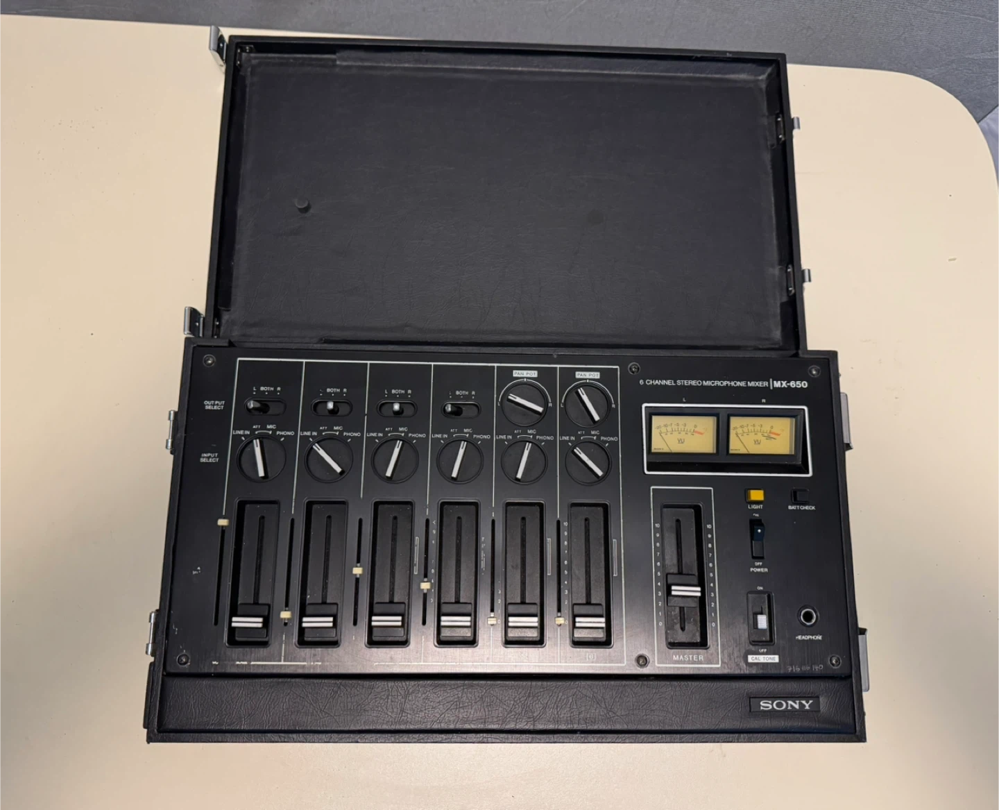 Sony MX-650 6-Channel Stereo Microphone Mixer