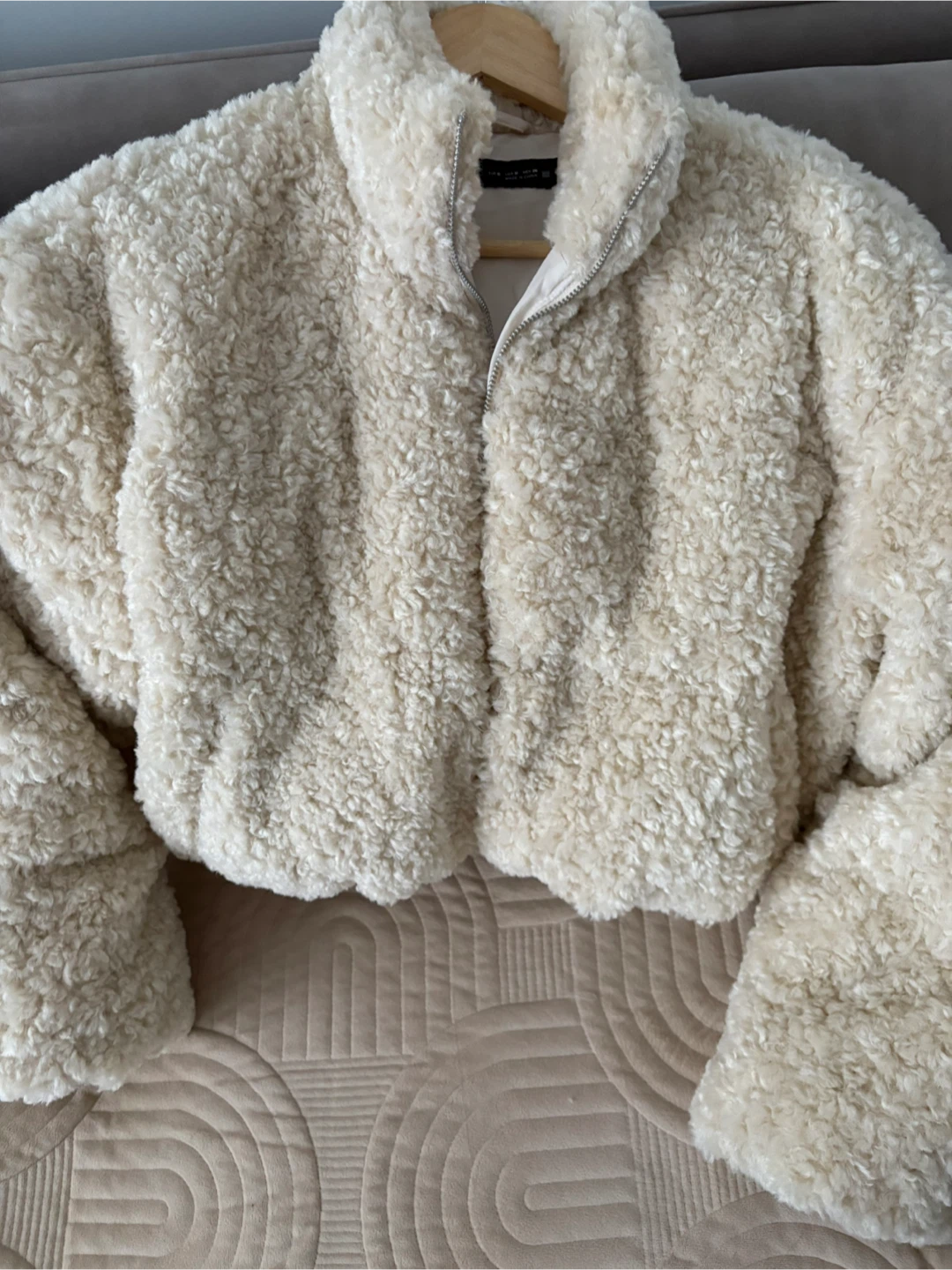 Zara Cream Sherpa Jacket - Size S