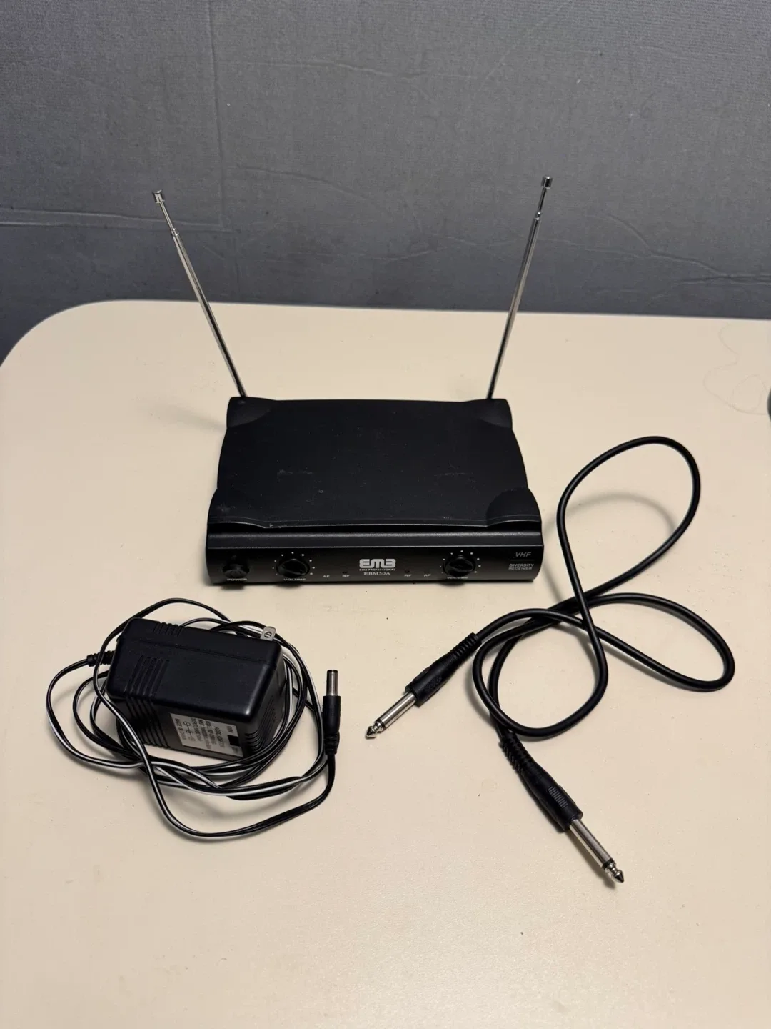 EMB EBM50A VHF Diversity Receiver