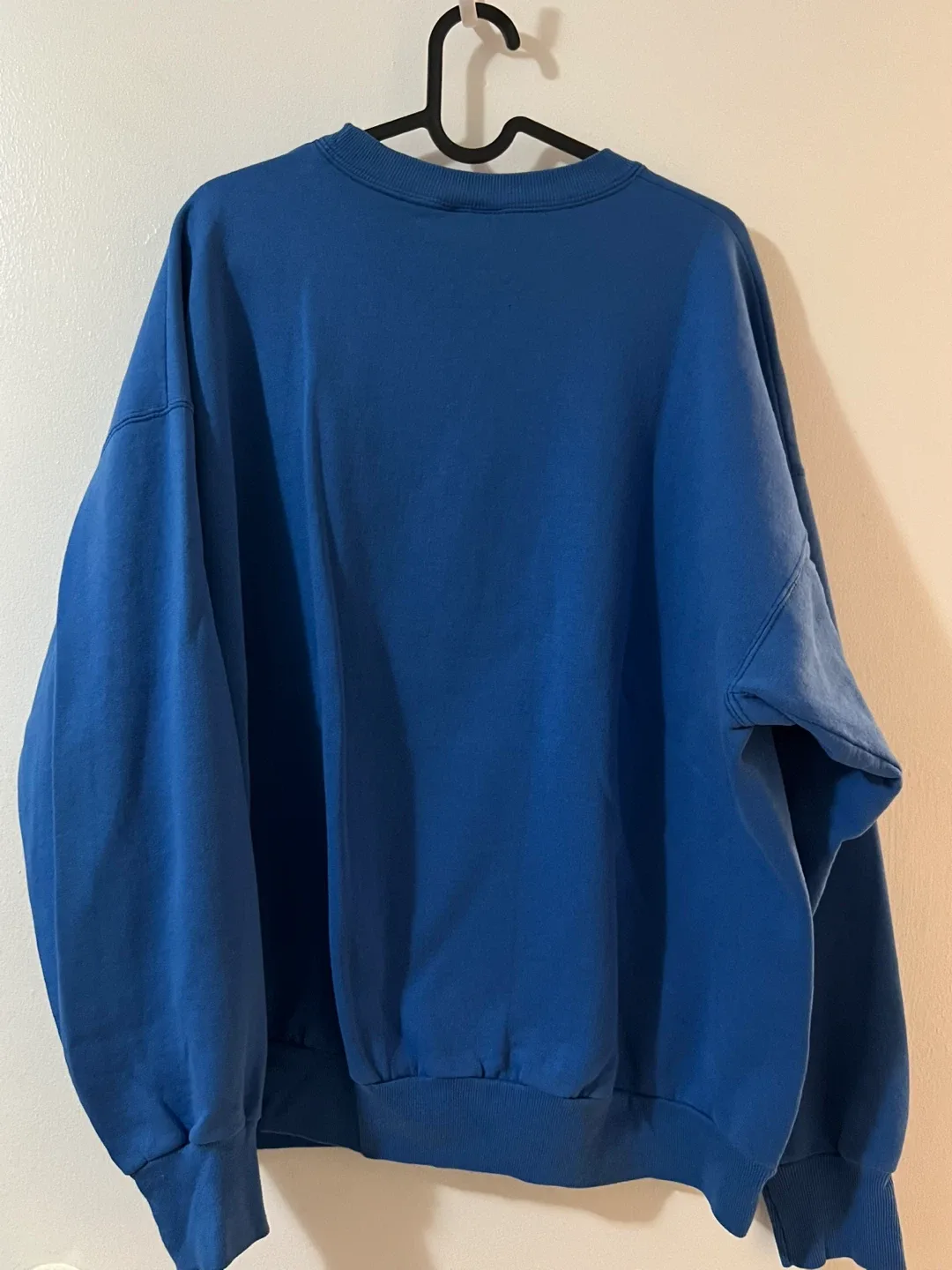 Vintage Ashley Mc Enerya Sportswear Blue Sweatshirt XL image indicator(3)