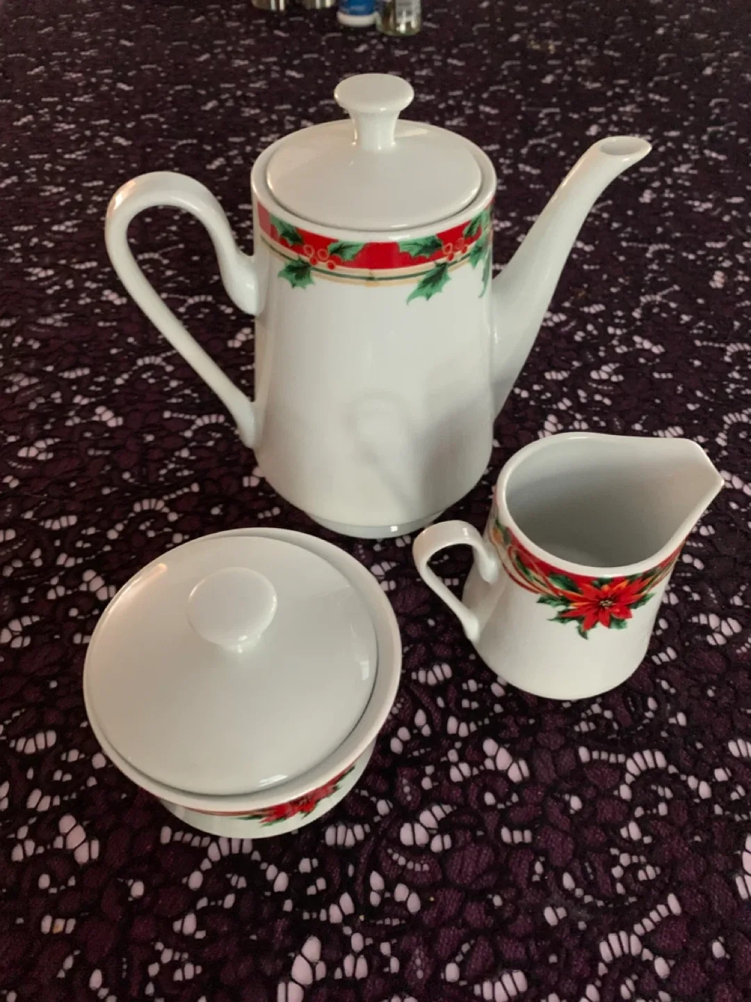 Christmas Tea Set - Teapot, Creamer, Sugar Bowl image indicator(2)