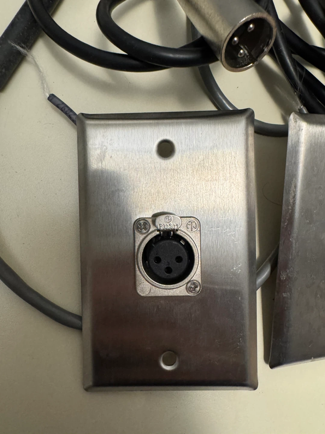 Audio XLR cables and Wall Plates - photo 3