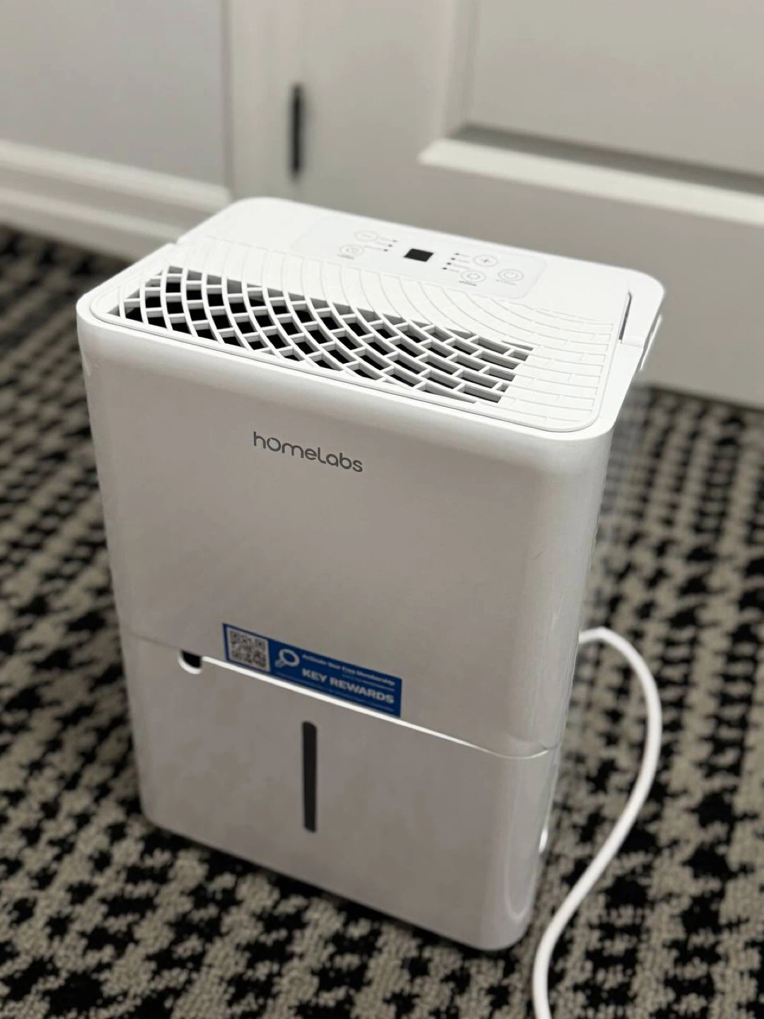 hOmeLabs 8 Pint Wi-Fi Dehumidifier – OPEN BOX