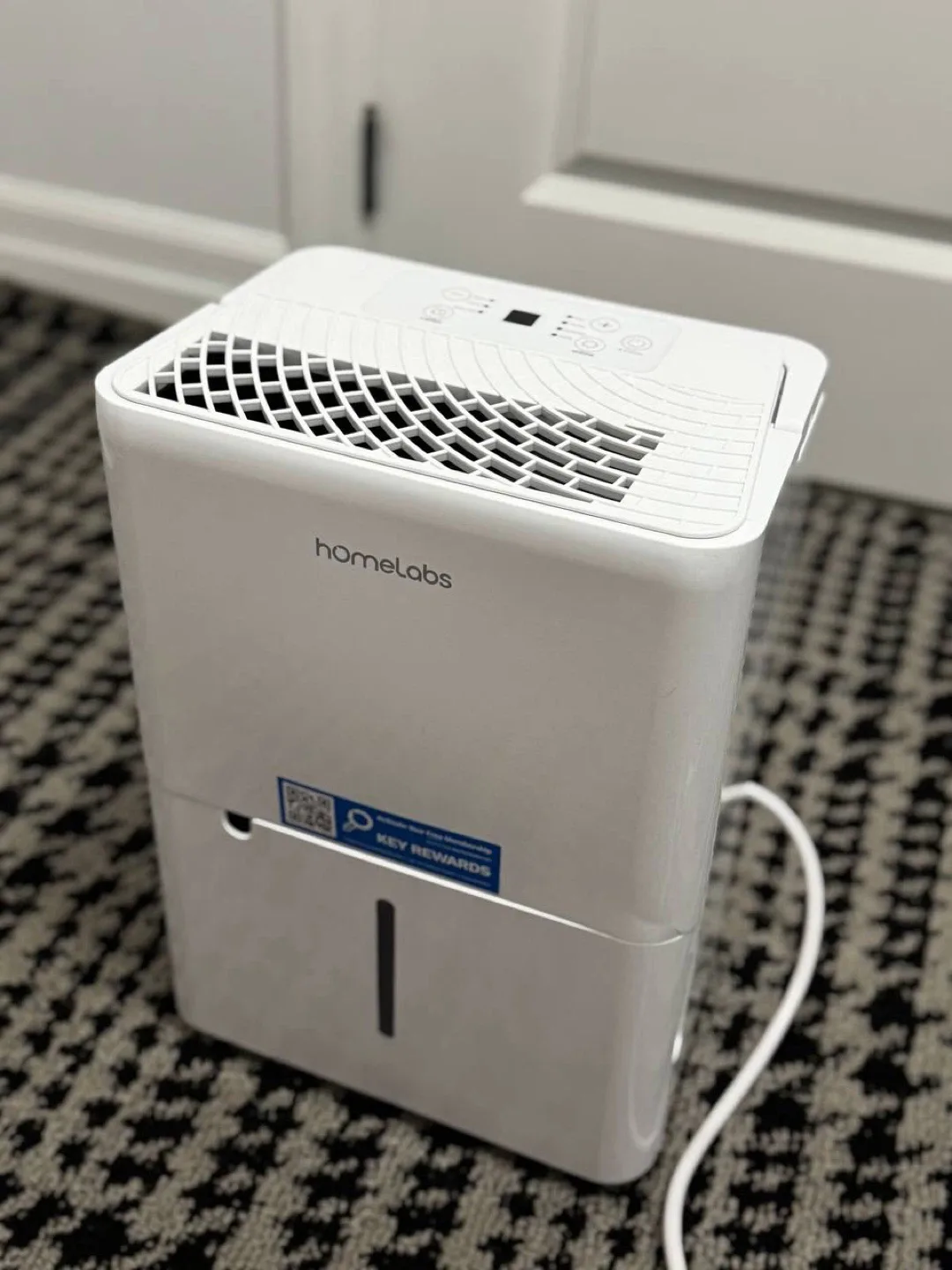 hOmeLabs 8 Pint Wi-Fi Dehumidifier – OPEN BOX