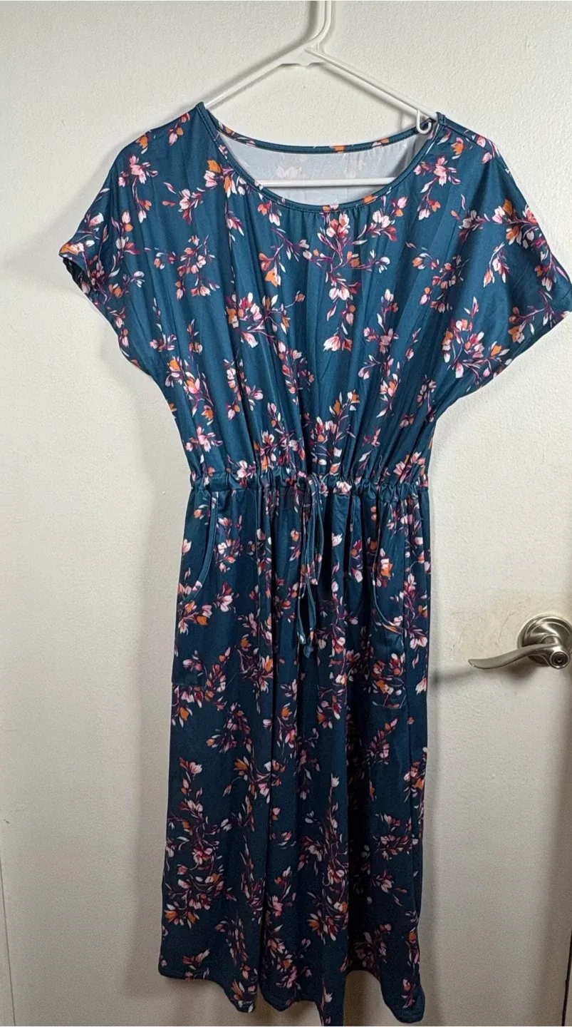 Shein Floral Print Midi Dress - Size L #cleanout image indicator(2)