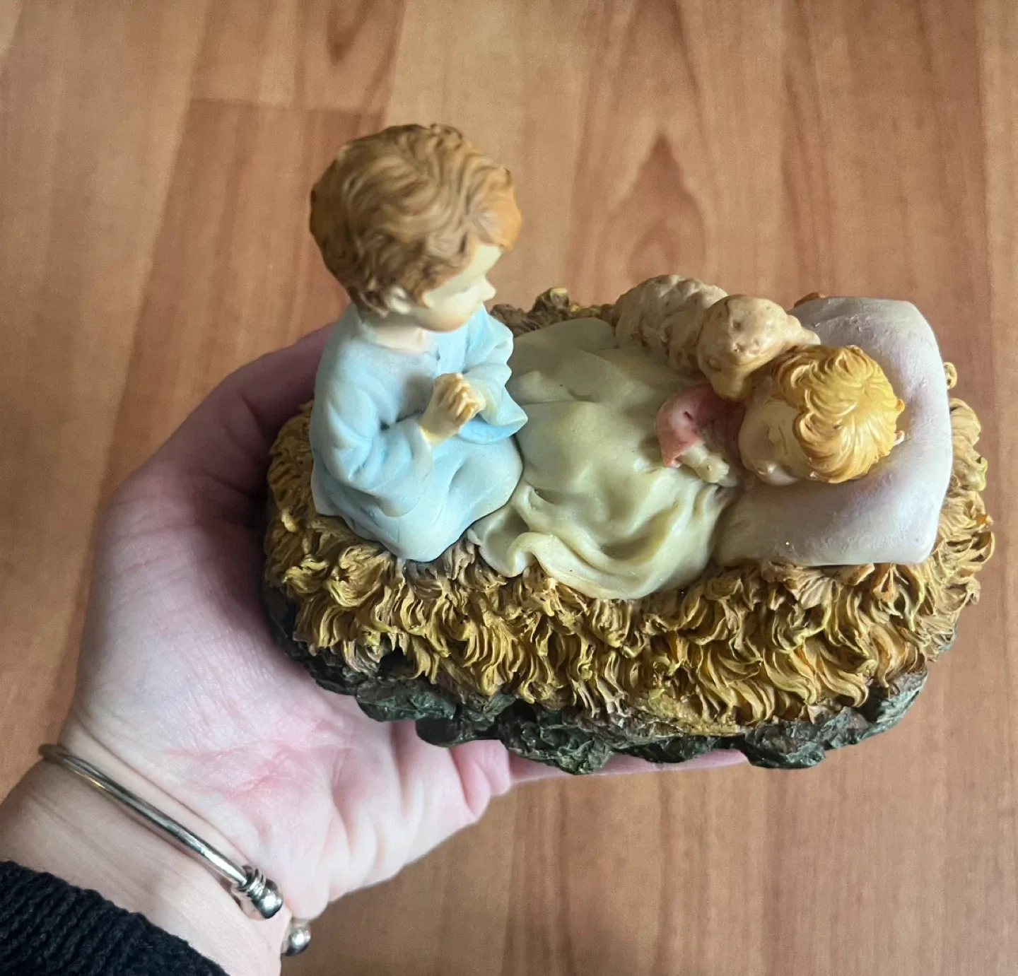 #Cleanout- Sankyo Nativity Scene Music Box image indicator(2)