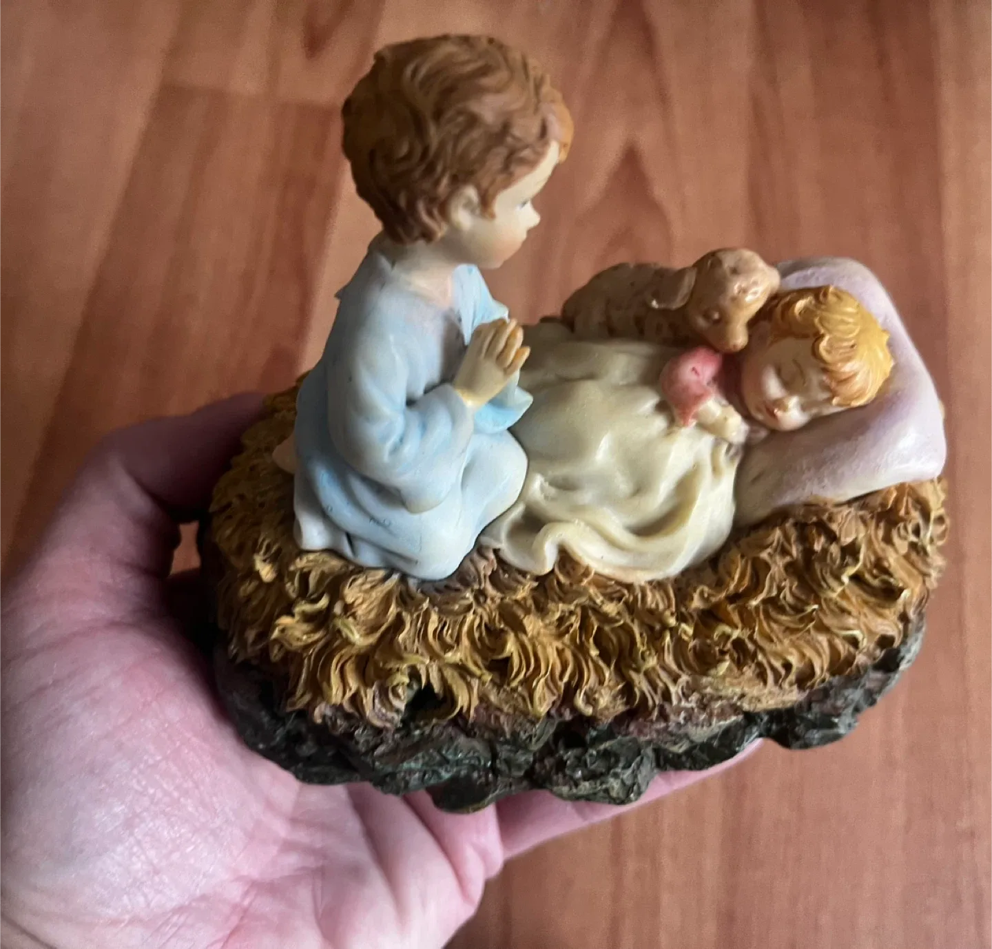 #Cleanout- Sankyo Nativity Scene Music Box
