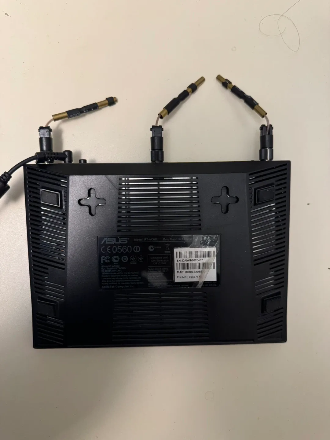 Asus RT-AC68U Dual Band Gigabit Router image indicator(4)