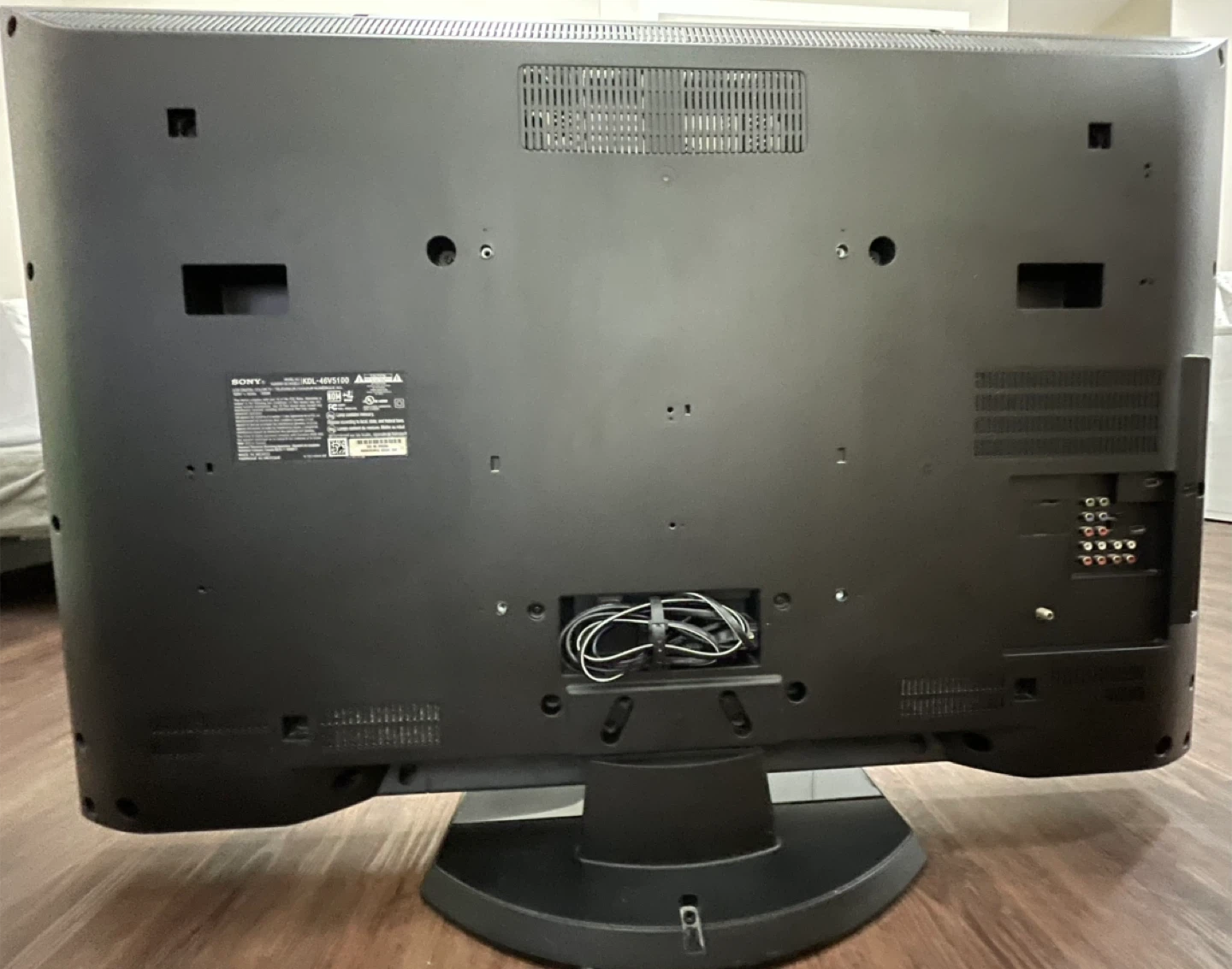 Sony Bravia LCD TV - photo 3