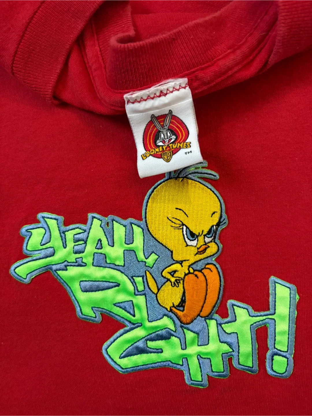 Vintage 1997 Looney Tunes Tweety Bird tee XL image indicator(2)