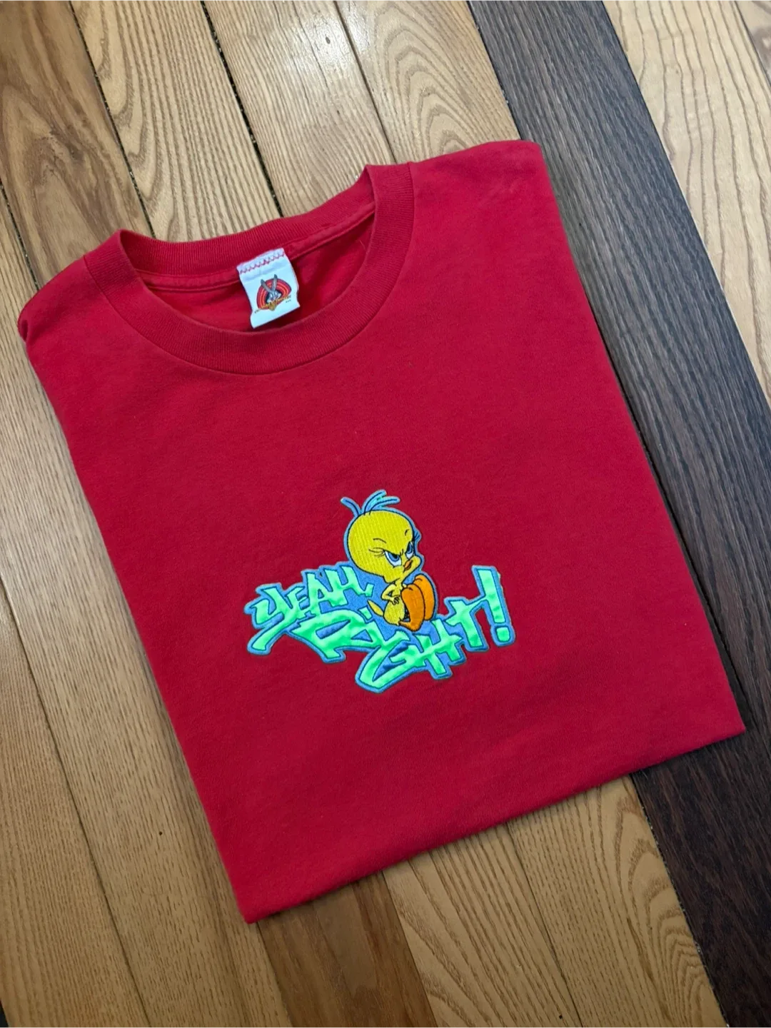 Vintage 1997 Looney Tunes Tweety Bird tee XL