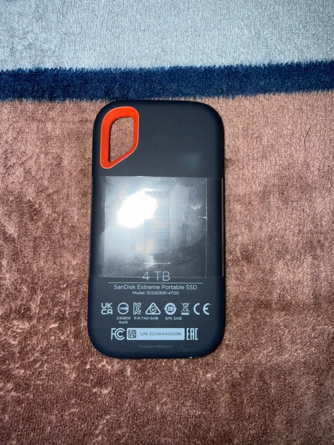 SanDisk Extreme Portable SSD 4TB - Like New! image indicator(3)