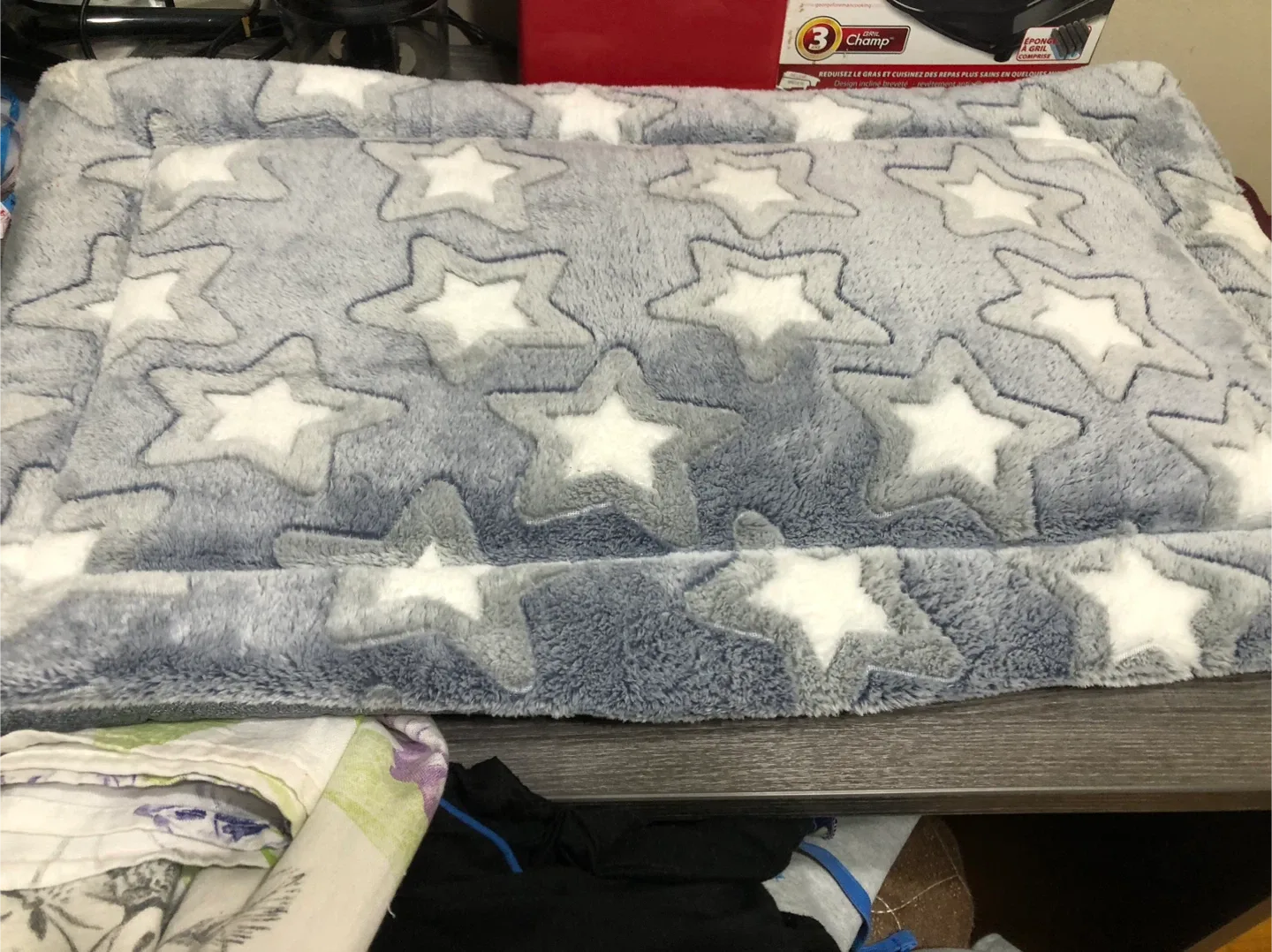 Grey Star Pattern Pet Bed-M