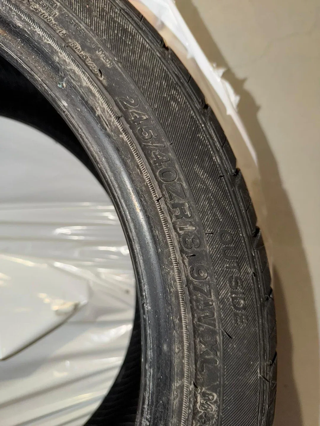 Joyroad Tire 245/40ZR18 97W XL