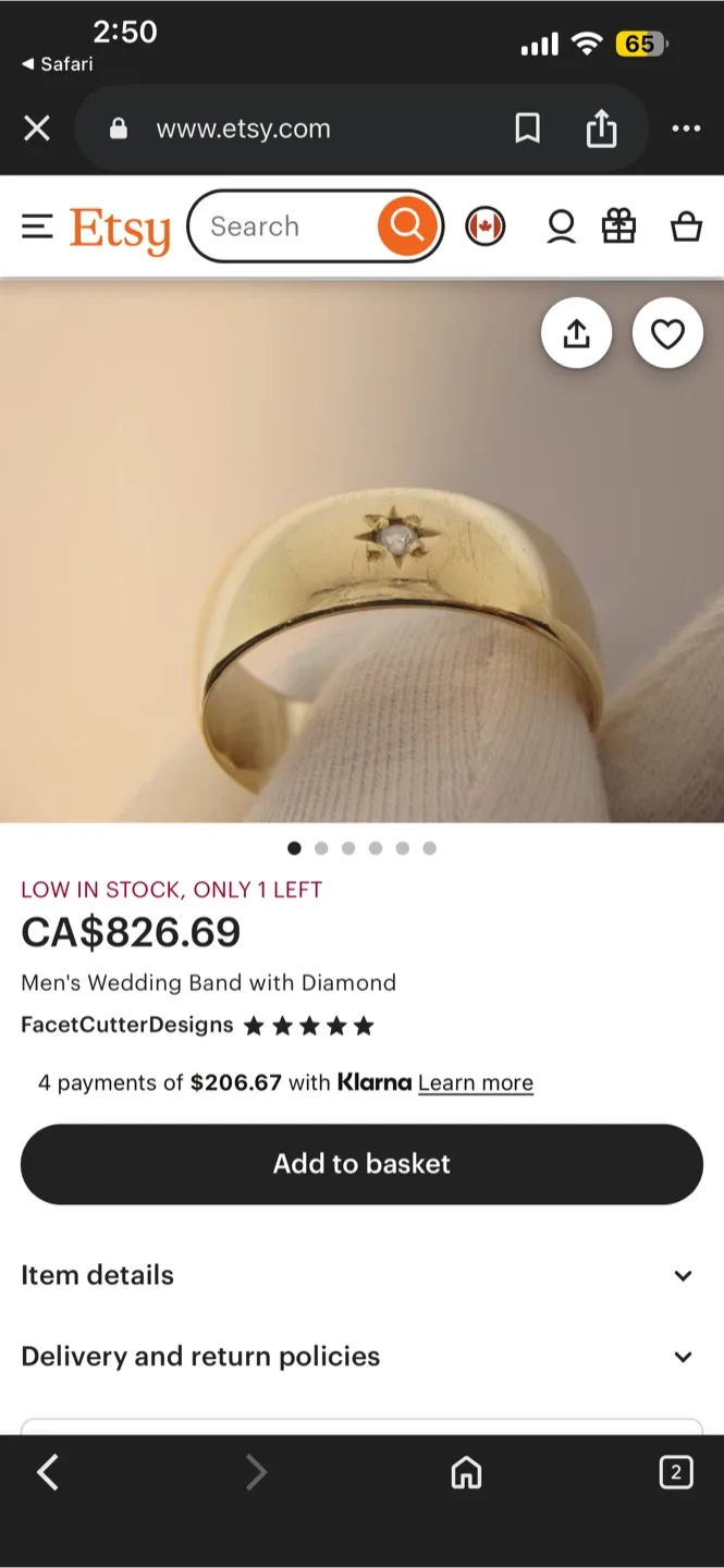 Men's Wedding Band with Diamond image indicator(2)