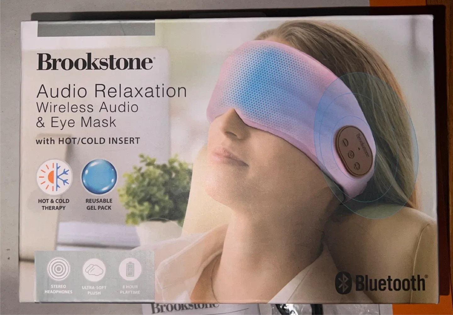 Brookstone Audio Relaxation Wireless Eye Mask image indicator(2)