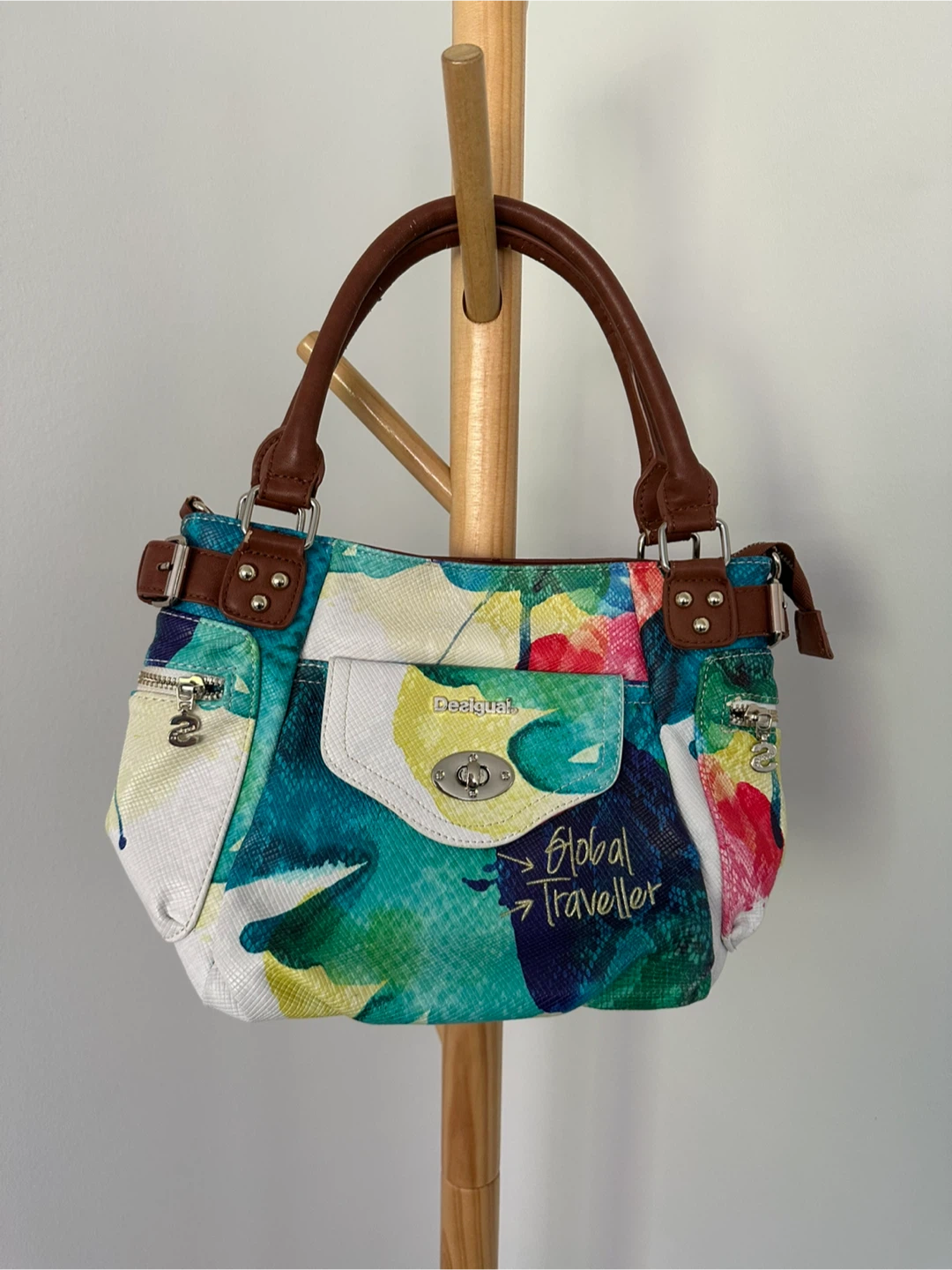 #cleanout / Desigual Global Traveller Handbag