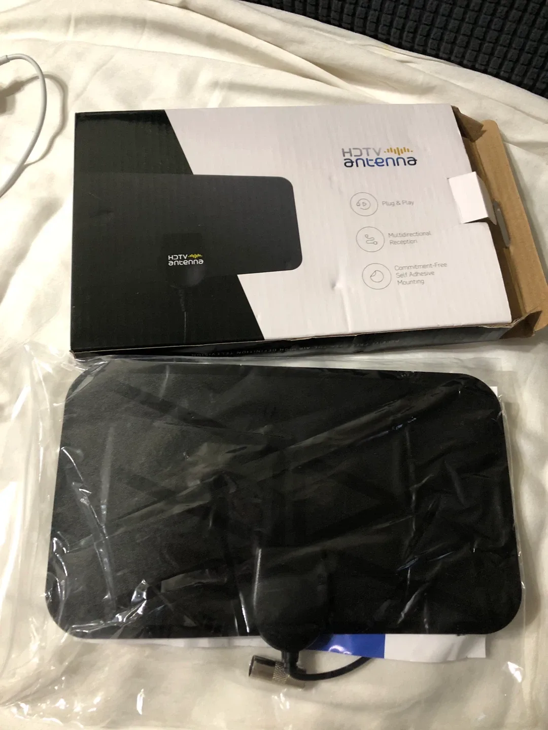 HDTV Antenna - New in Box