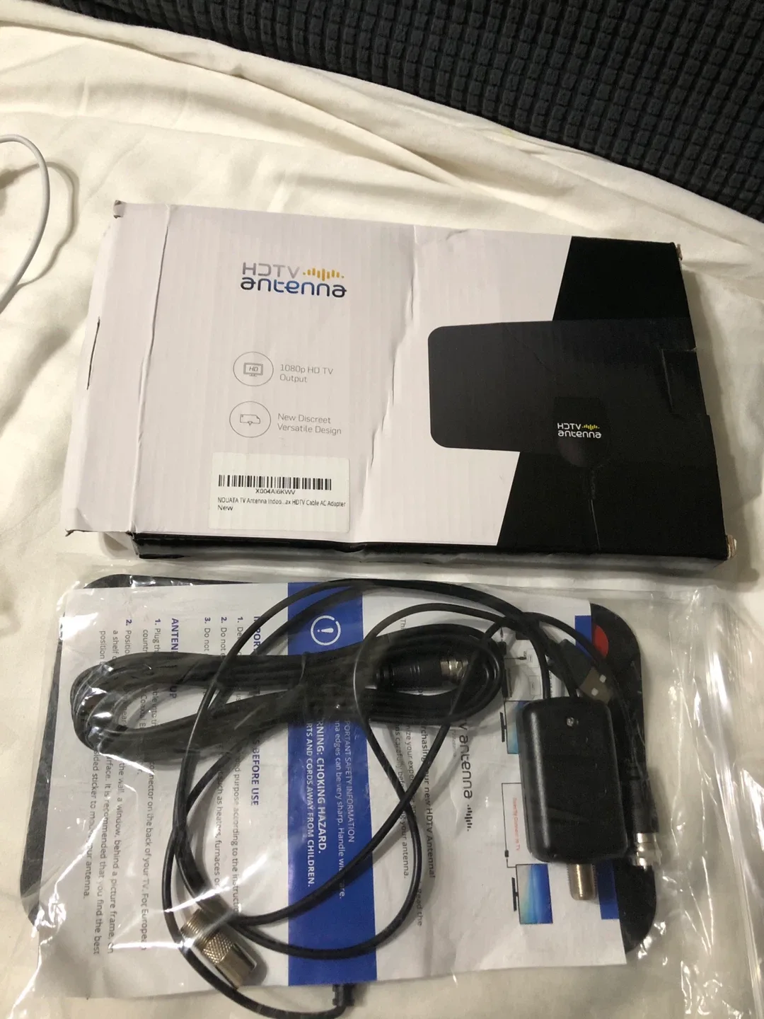 HDTV Antenna - New in Box image indicator(2)