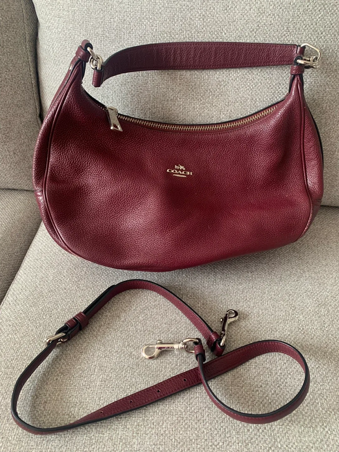 Coach Leather Hobo Bag Burgundy