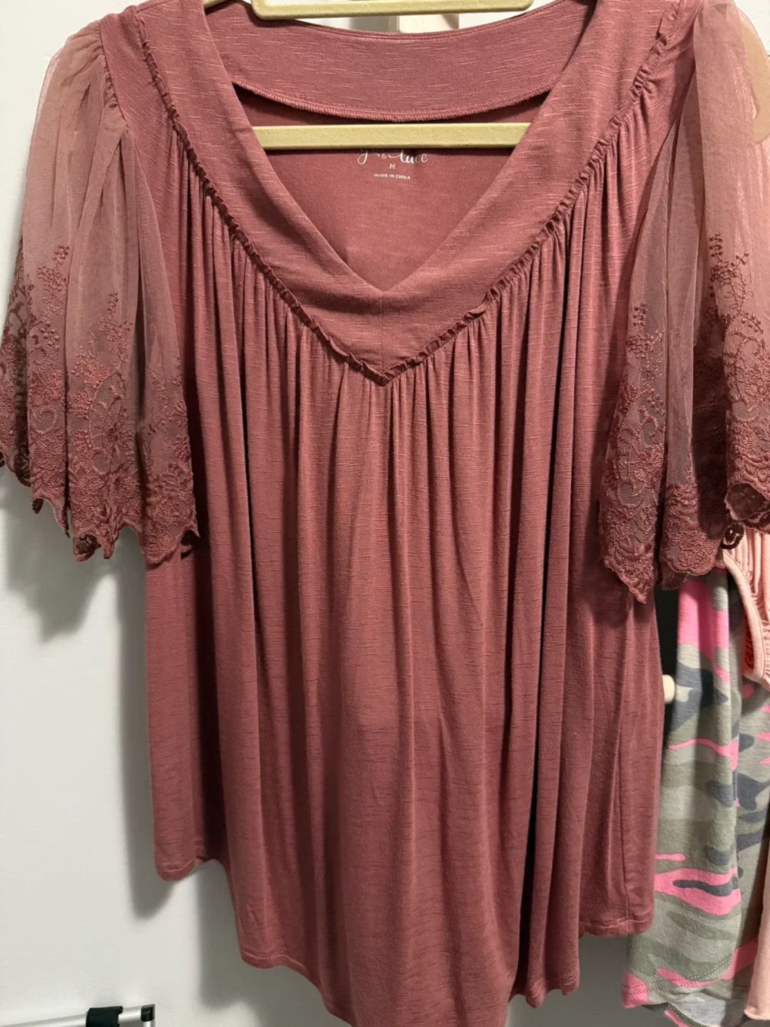 #cleanout Grace & Lace Top - Size M