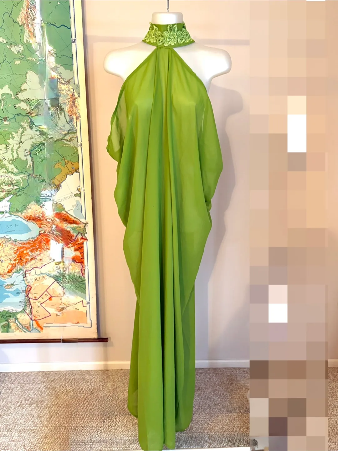 Green Halter Dress with Embroidered Collar image indicator(5)