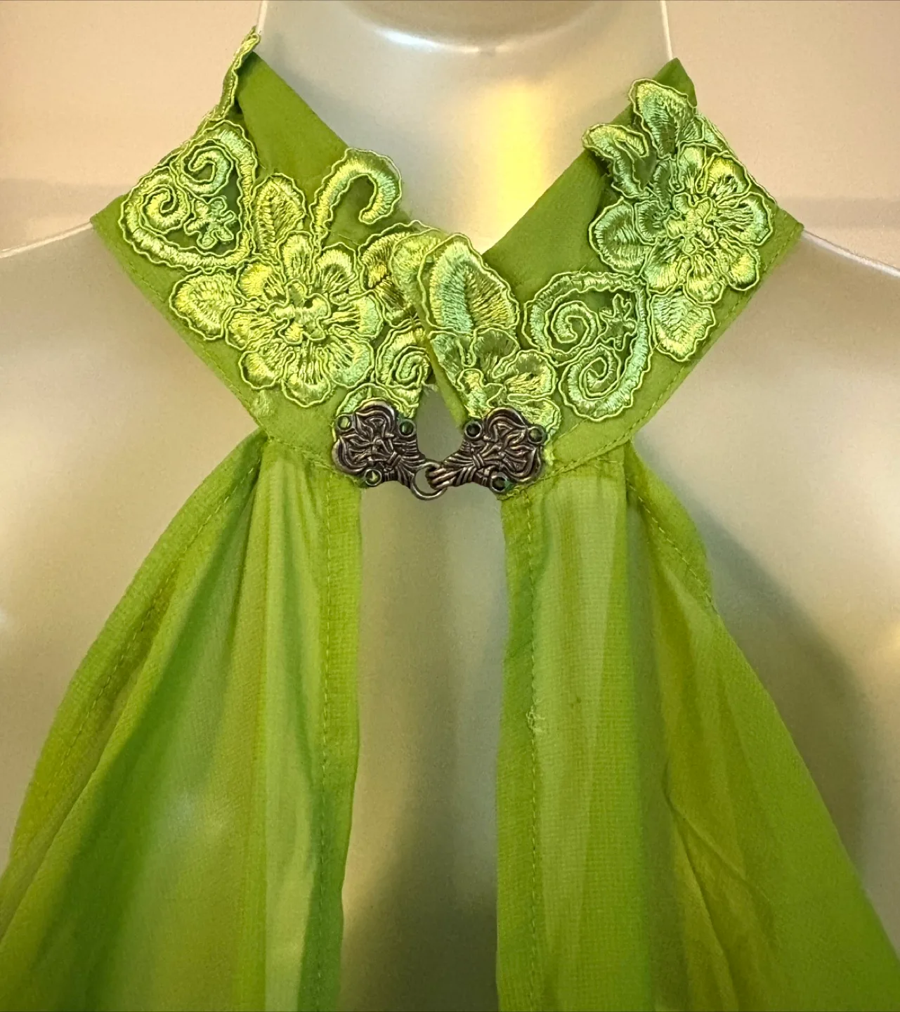 Green Halter Dress with Embroidered Collar image indicator(4)