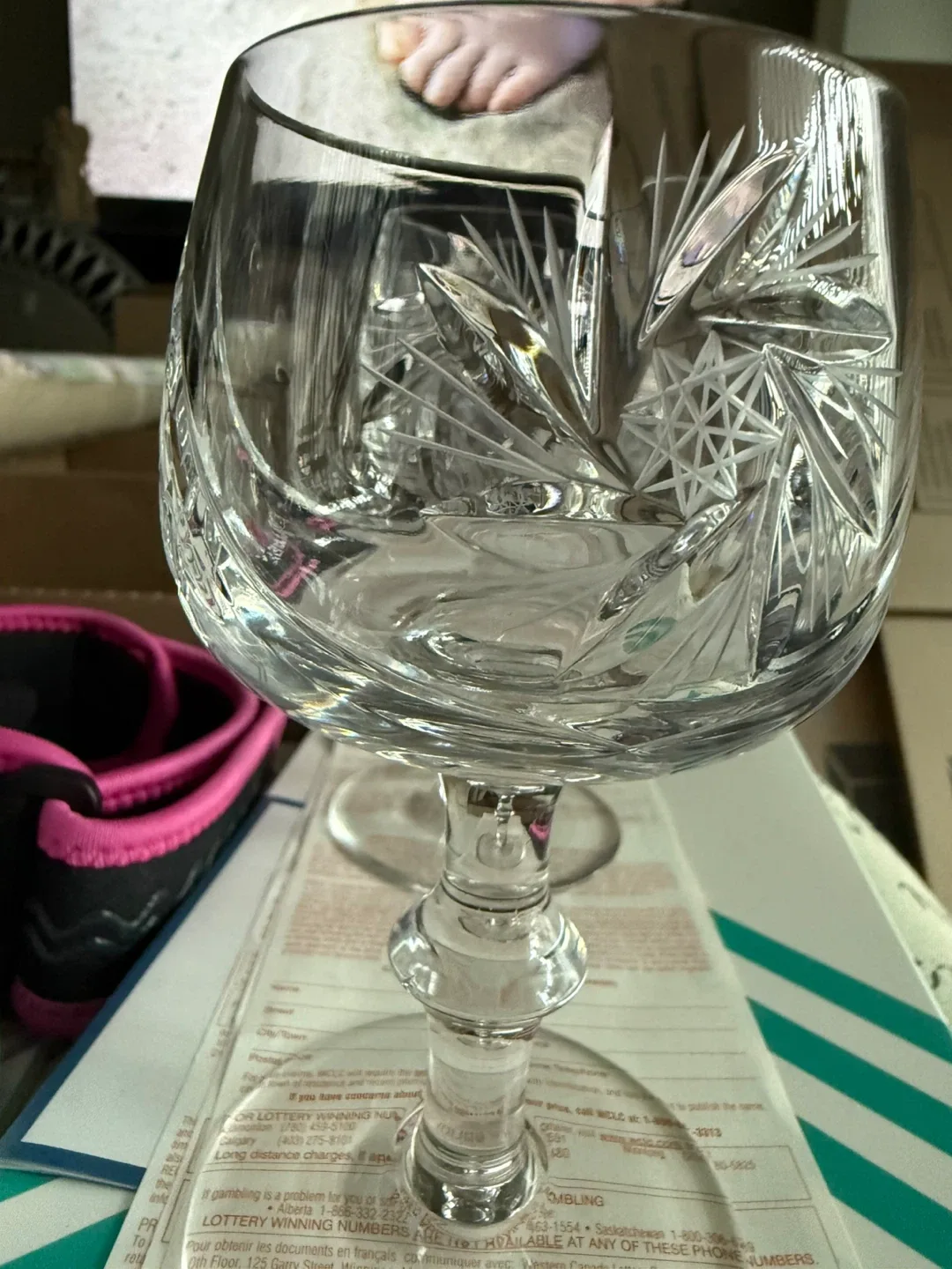 #cleanout 2 Pinwheel Crystal Wine Glasses