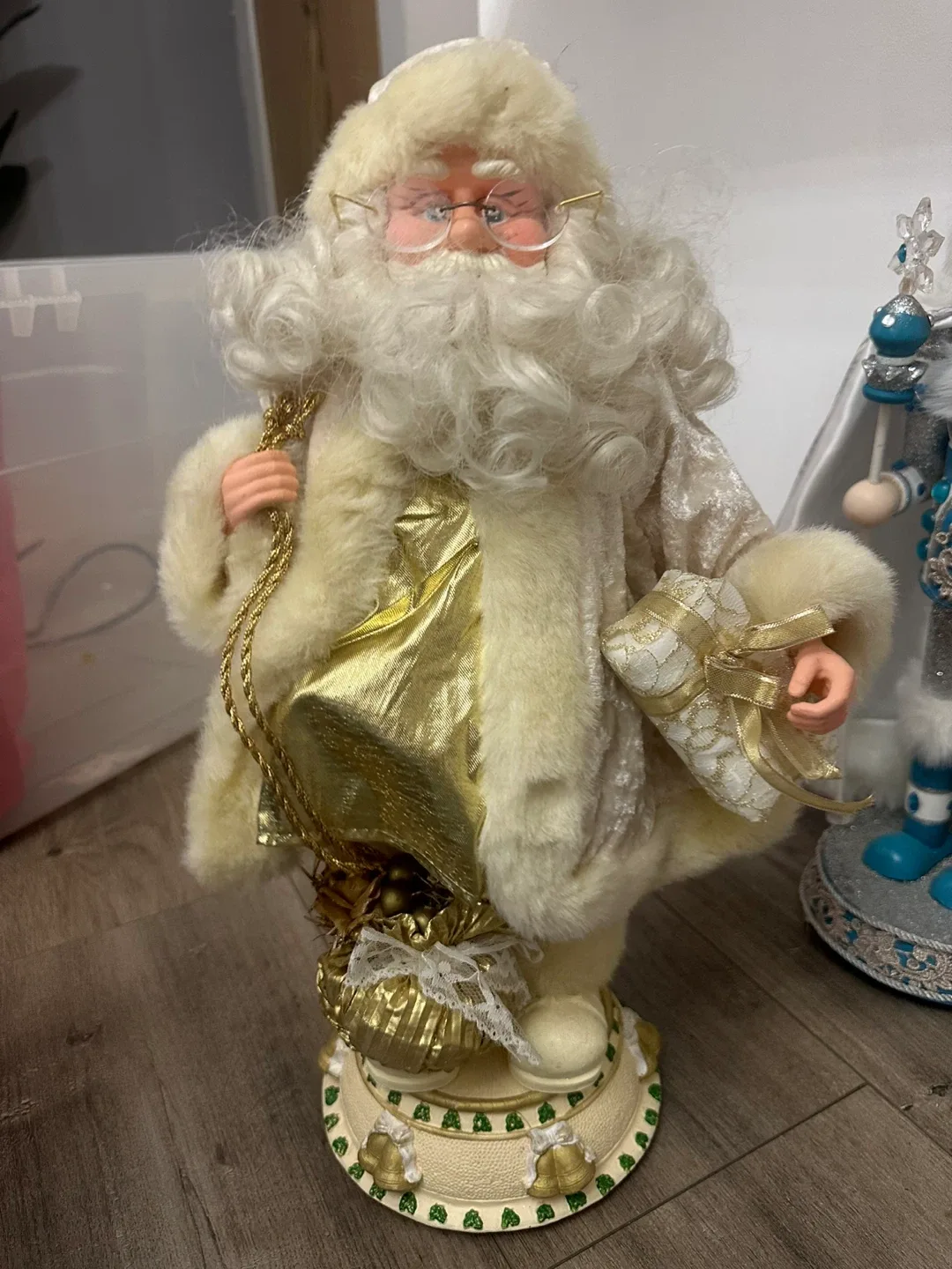 Decorative Santa Claus Figurine