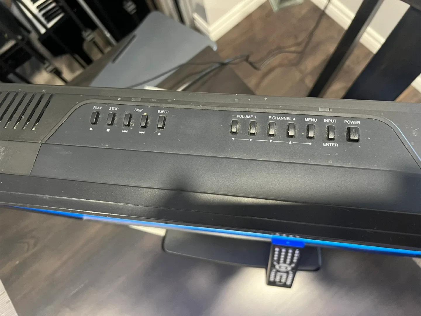 Sansui HDLCDVD26SA 26" LCD TV/DVD Combo image indicator(3)