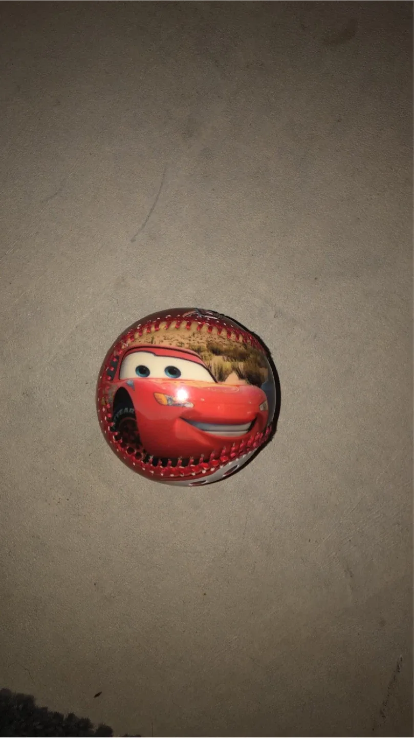 Disney Pixar Cars Lightning McQueen Baseball 2009 image indicator(4)