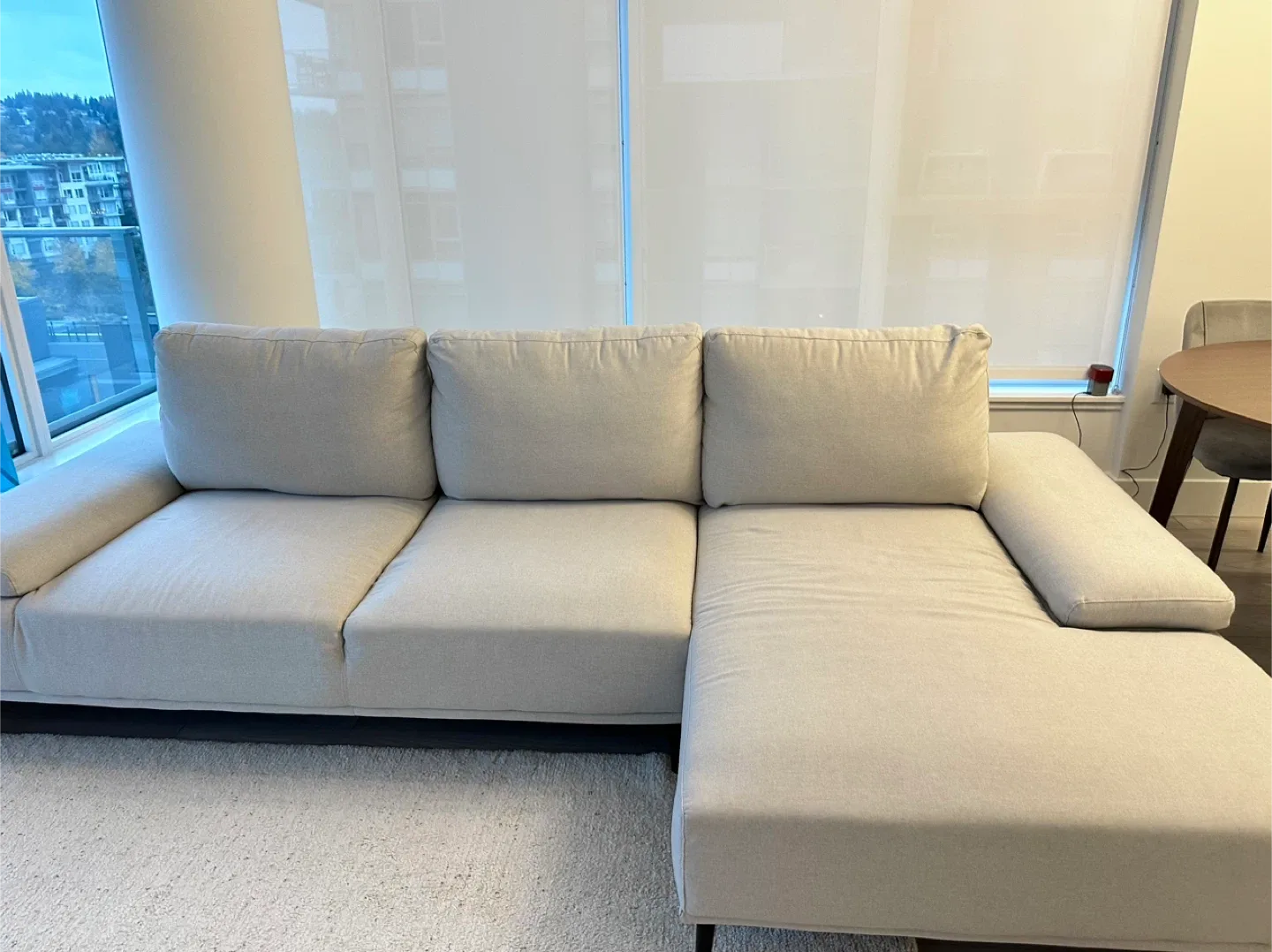 Beige Modern Sectional Sofa image indicator(2)