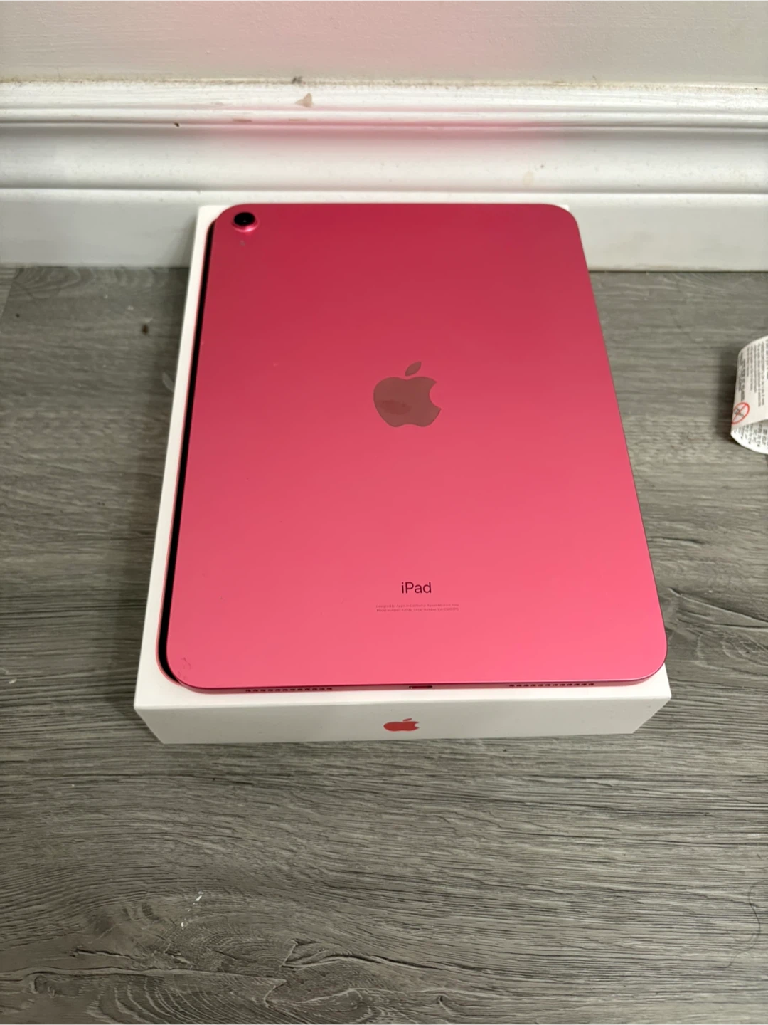 New Apple iPad 10th Gen Pink - photo 3