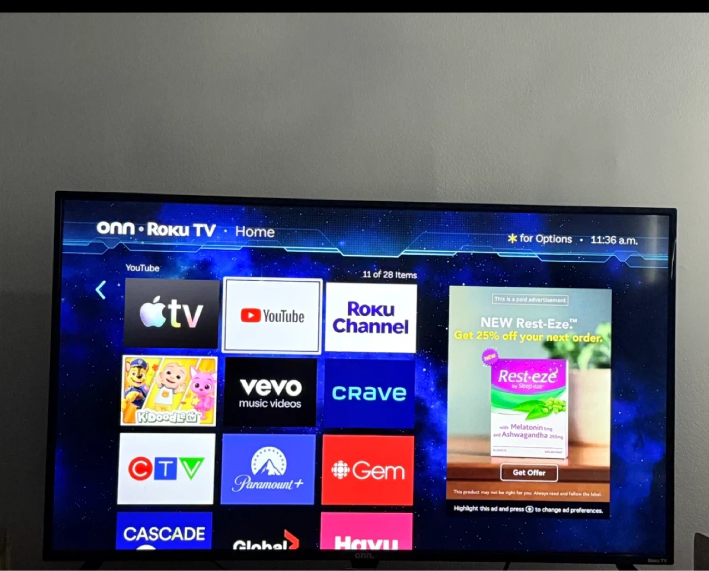 TV 43" 4K UHD Smart TV - with box and wall mount - photo 2