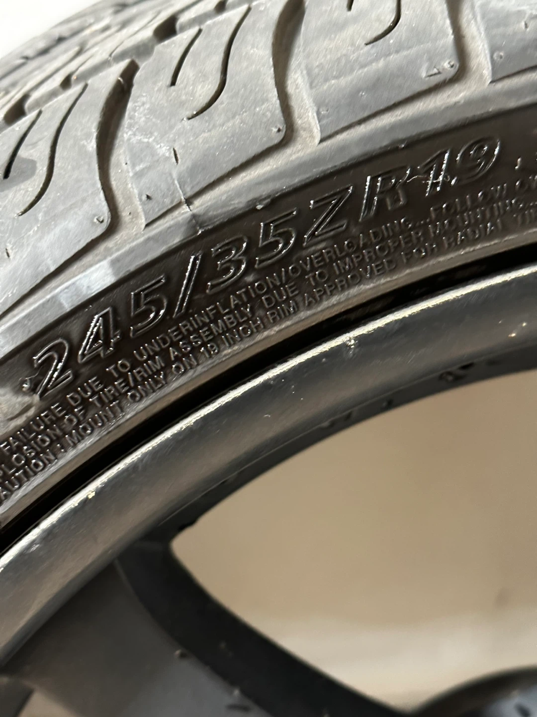 Acura Rims with Tires 245/35ZR19