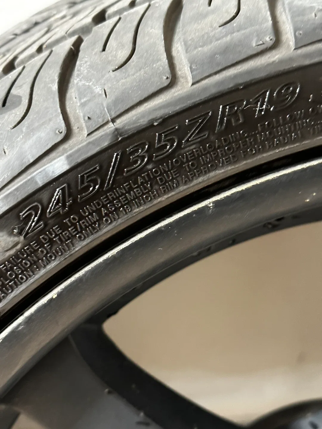 Acura Rims with Tires 245/35ZR19