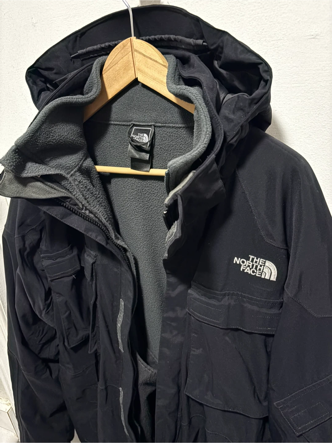 The North Face TNF 2 in 1 hyvent winter jacket L - photo 5
