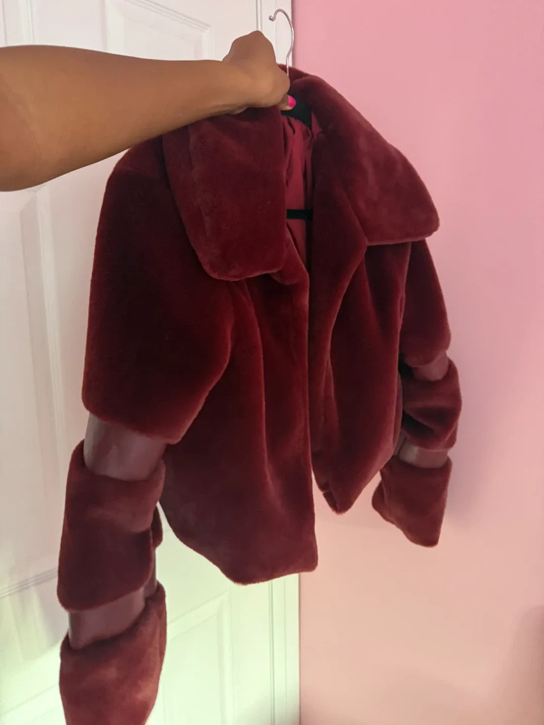 Burgundy Faux Fur Cropped Jacket image indicator(2)
