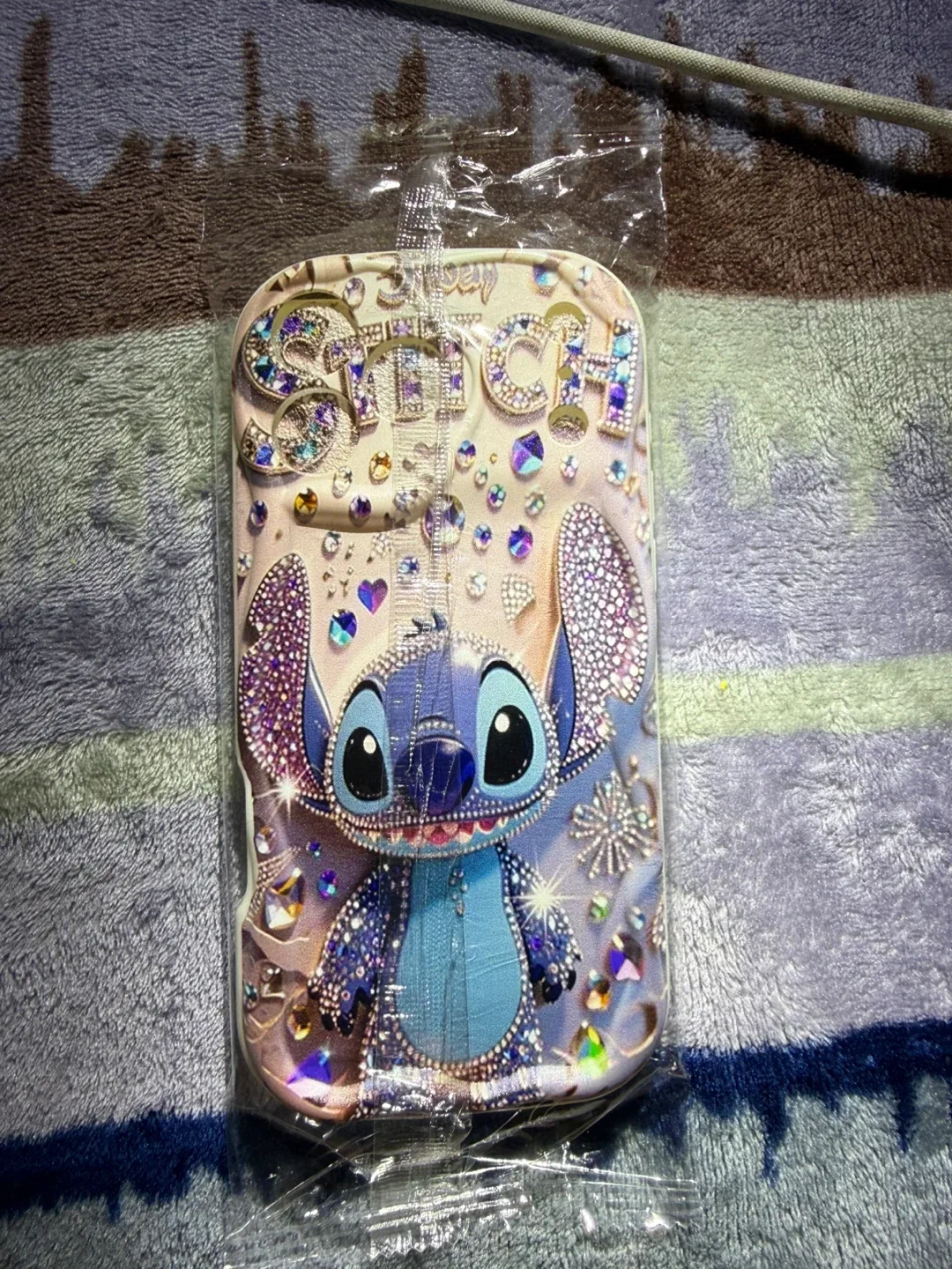 17 Pro Max Cases image indicator(3)