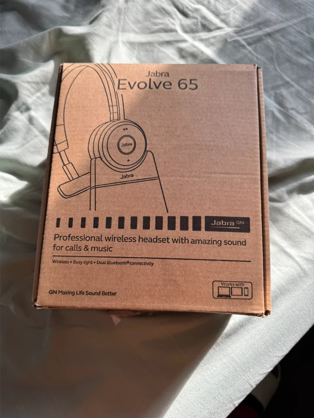 Brand New Jabra Evolve 65 Wireless Headset image indicator(4)