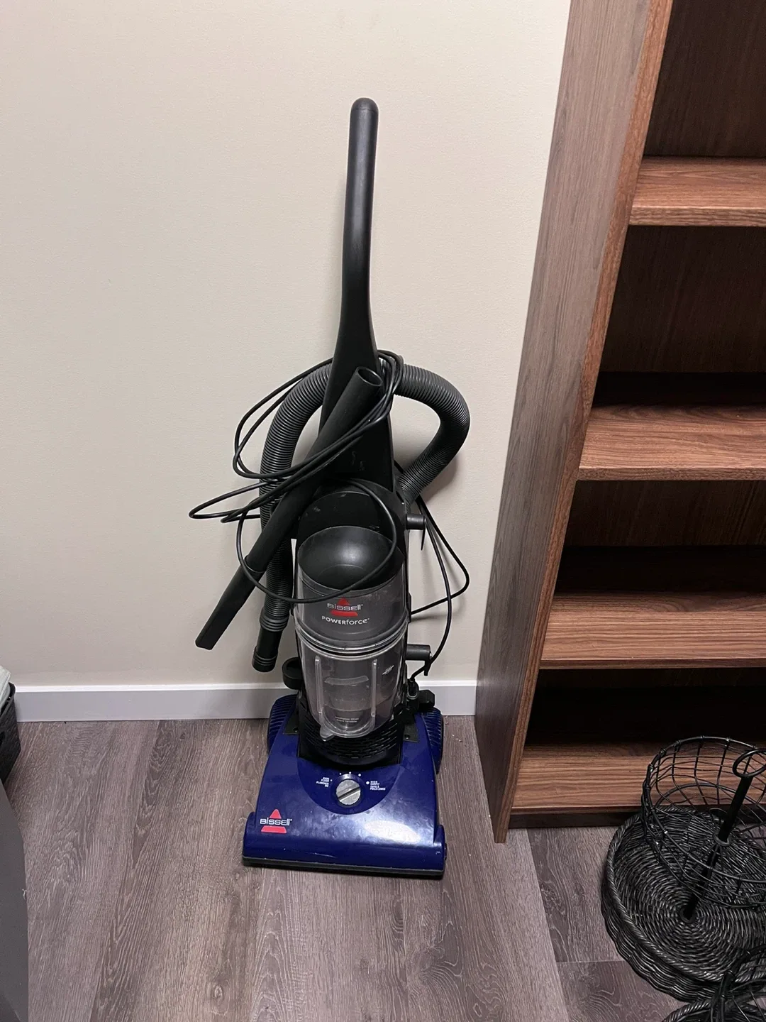 Bissell PowerForce Vacuum image indicator(3)