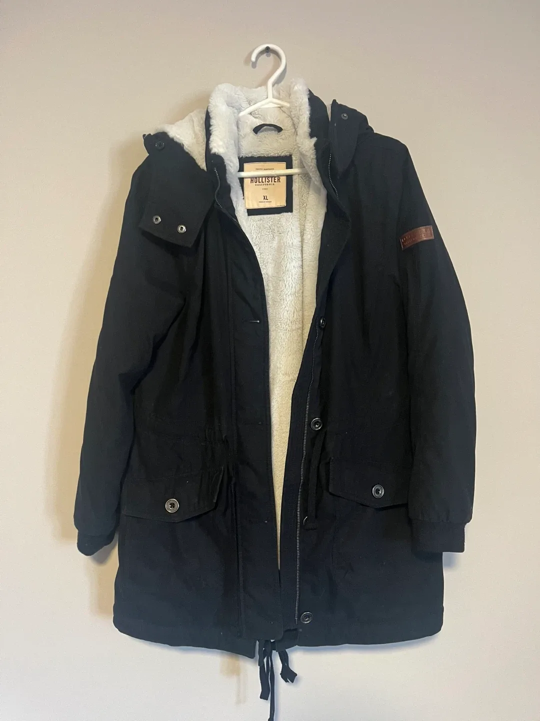 Hollister Black Winter Parka - Size XL