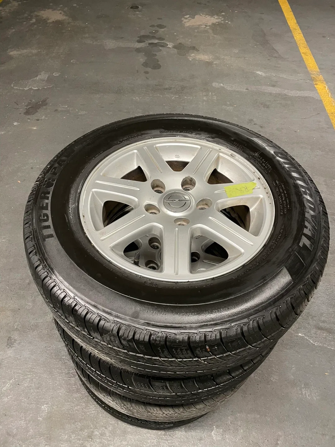 5x127 Crysler/Dodge 225/65/16 Rims & Tires