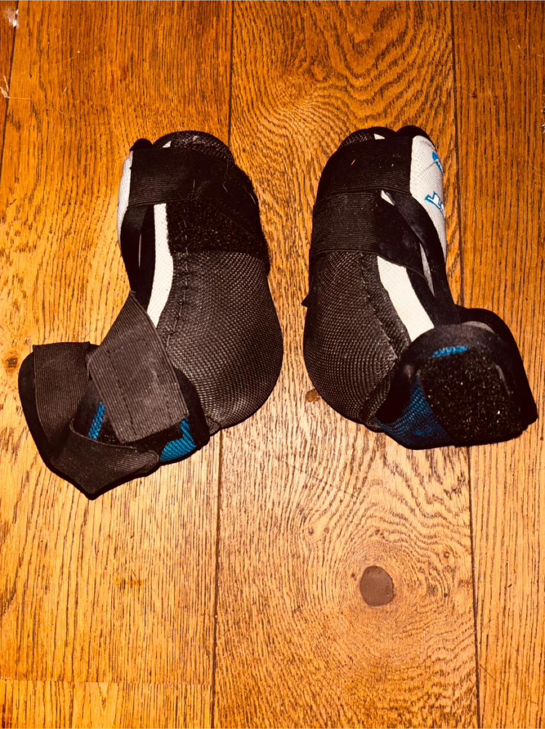 1st Source Hockey Elbow Pads, Small - photo 3