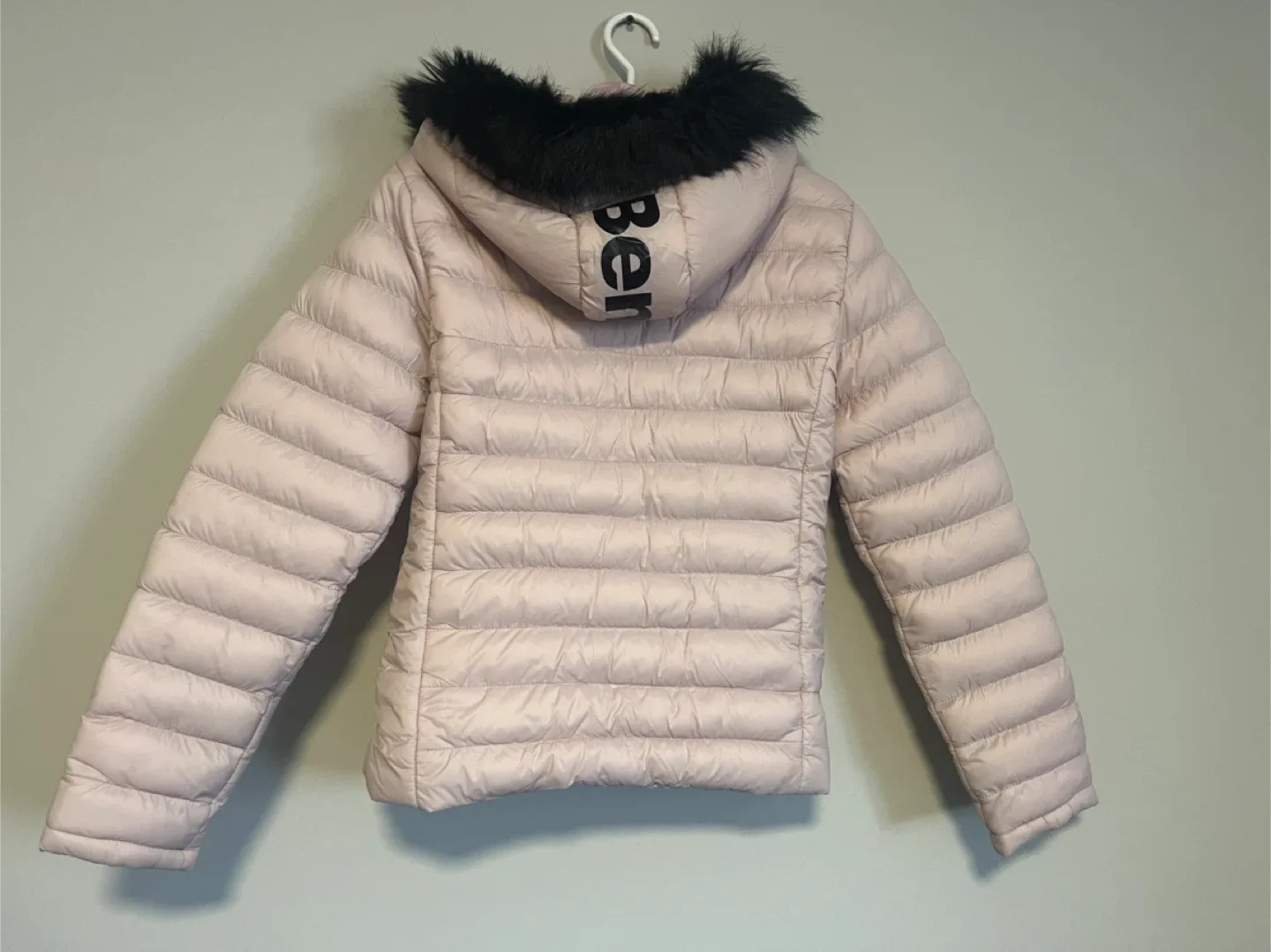 Bench Puffer Jacket - Size M image indicator(3)