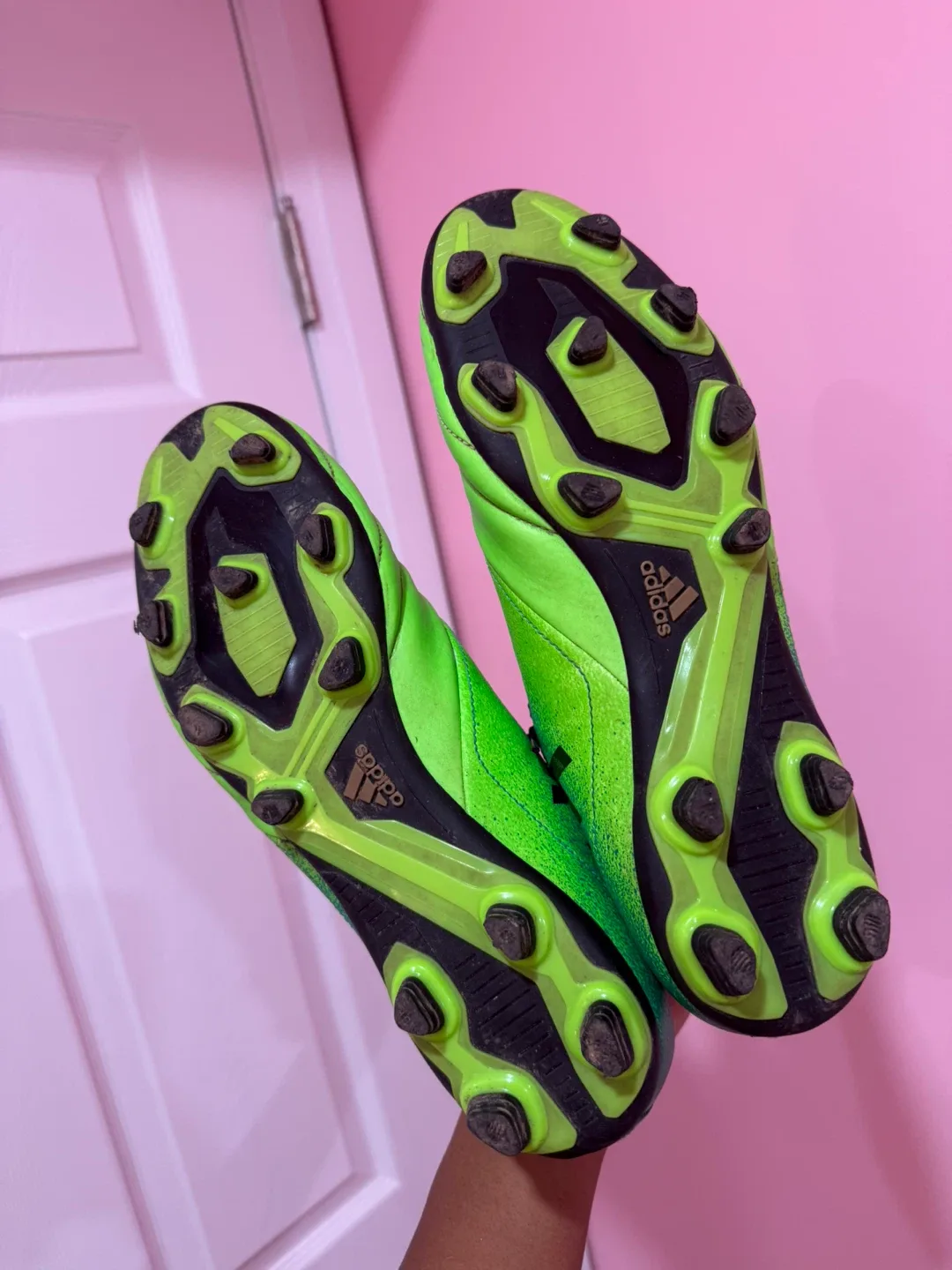 Adidas Soccer Cleats - Green image indicator(6)